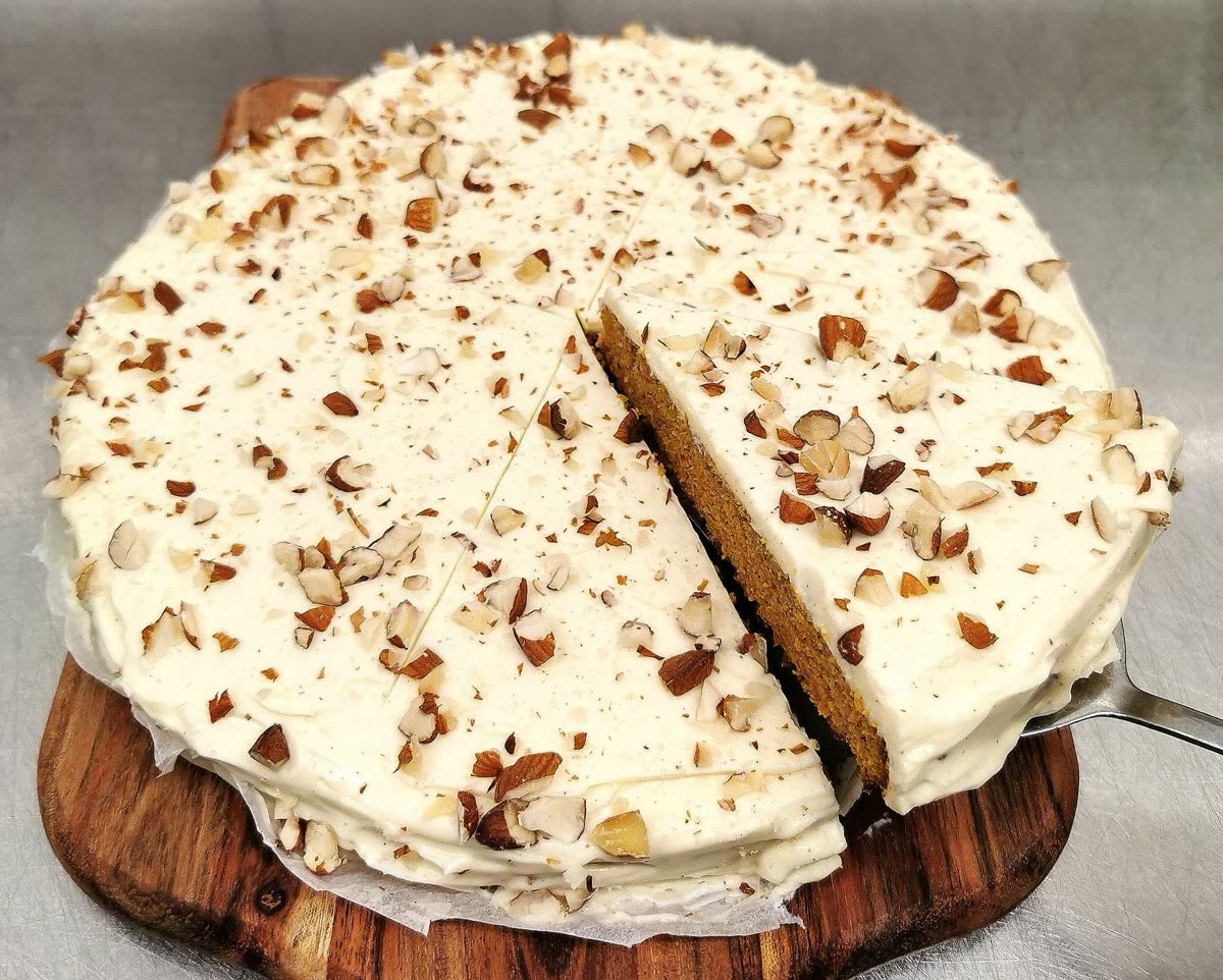 Lavkarbo – Hel gulrotkake uten sukker og gluten